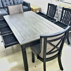 OM• $38 Initial • Brand New Tylor Creek Dining Set With Bench