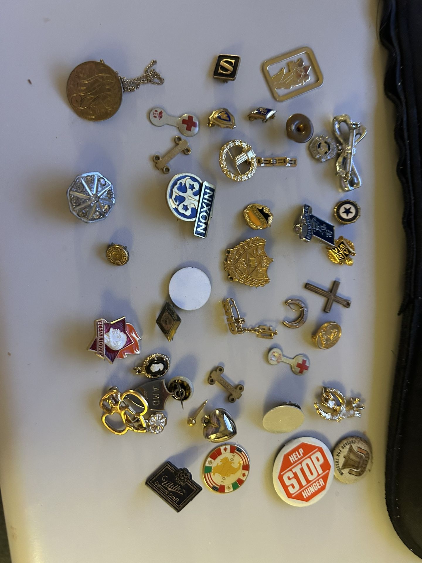 Smaller Group Of Pretty Good Quality, Looking Pins, Charms, Etc. Group A2
