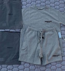 Essential Shorts & Shirts‼️