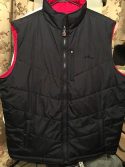 Fila jacket Mens 3XL. Reversible waterproof vest jacket. Choose between red and blue. Great condition!