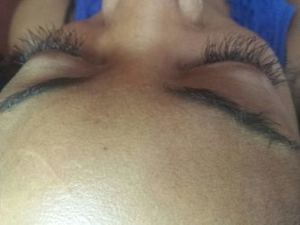 Eye lashes