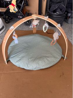 Wooden Baby Play Gym with Mat and Toys