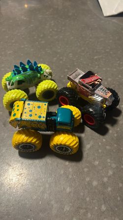 Hot Wheels Monster Trucks Set of 3