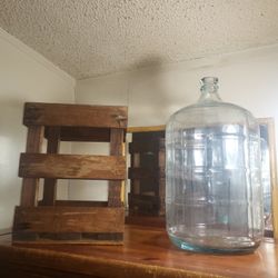 Vintage CARBOY GLASS CLEAR WATER JUG BOTTLE WITH CRATE 