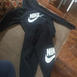 Boys Nike Set