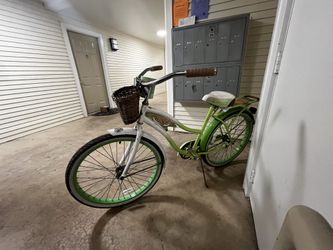 RARE FIND 26 Huffy Panama Jack Women s Cruiser Bike White Green for Sale in Rockville MD OfferUp