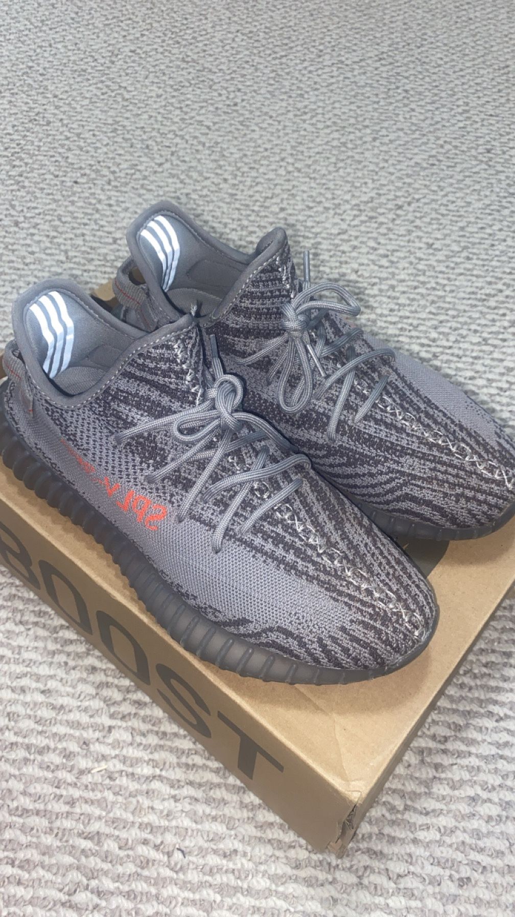 Yeezy 350 V2 Beluga