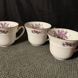 Vintage Tea Cups with Flowers