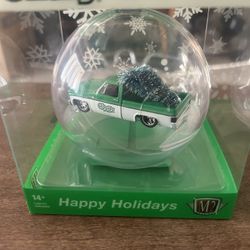 M2 Machines Oreilly Exclusive Ornament Chevy Truck