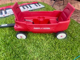 Radio Flyer Kids Red Wagon