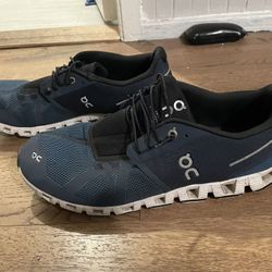 ON Running Shoes M 11