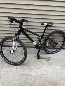 24" Novara Lucca 24 Kids Mountain Bike