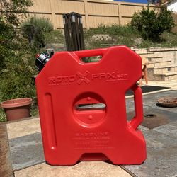 RotoPax water and gas container