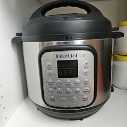 Instant Pot Duo Crisp 11-in-1 Air Fryer and Electric Pressure Cooker Combo