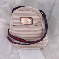 TOMMY HILFIGER BAG 
