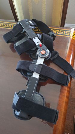 T Scope Premier Post- Op Knee Brace