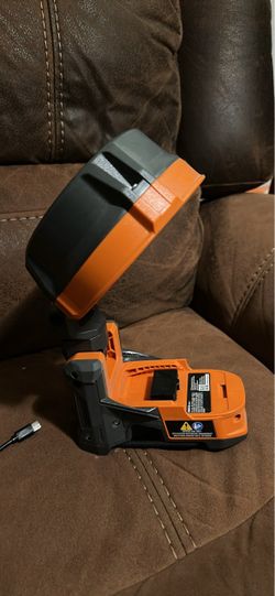 18V SUBCOMPACT BRUSHLESS MAGNETIC CLAMP FAN