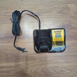 Charger DeWalt 