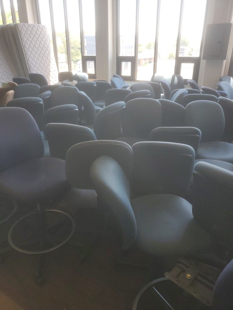 Office Chairs $5