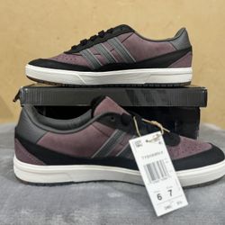 adidas Tyshawn II Men’s Size 6 Athletic Casual Black Gray Fig Skateboarding