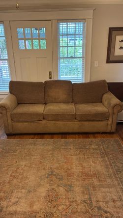 Couch (Drexel Heritage)
