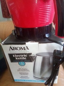 $25 For Both Electric Hot Pot And Electric Kettle 