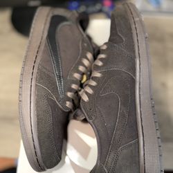 Jordan 1 Travis Scott 