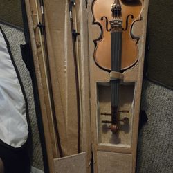Cecilio Violin
