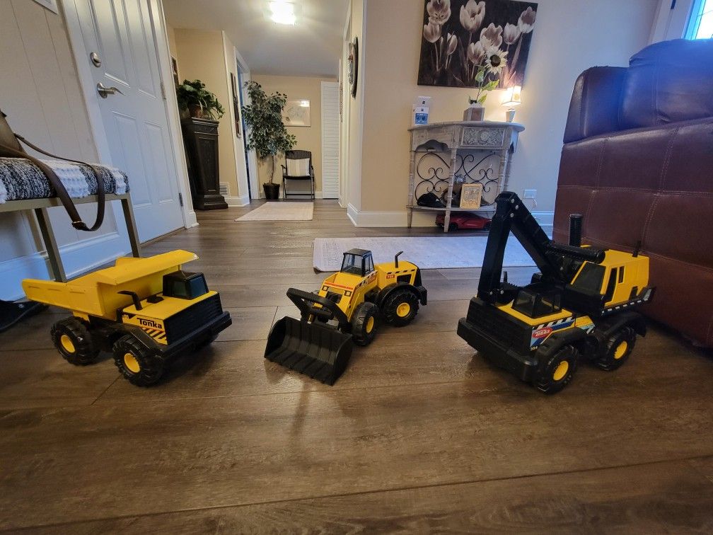 Tonka Construction Toy Vehicles