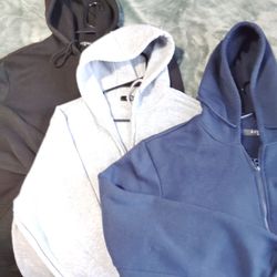3 Hoodies With Zipper 