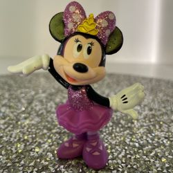 Minnie Mouse Figurine 