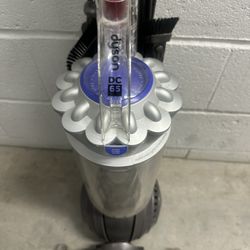 Dyson Dc65 Animal Upright