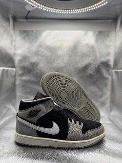 Air Jordan 1 mid se elephant print