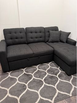 Sectional couch