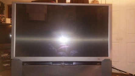 A floor model tv need gone ASAP