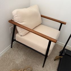 Bar stools And accent chair For Sale