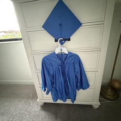 Graduation Gown Size S Royal Blue 