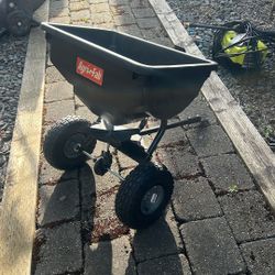 Spreader “Tow”