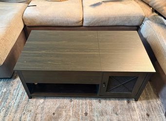 Lift-Top Coffee Table with Hidden Storage – $75