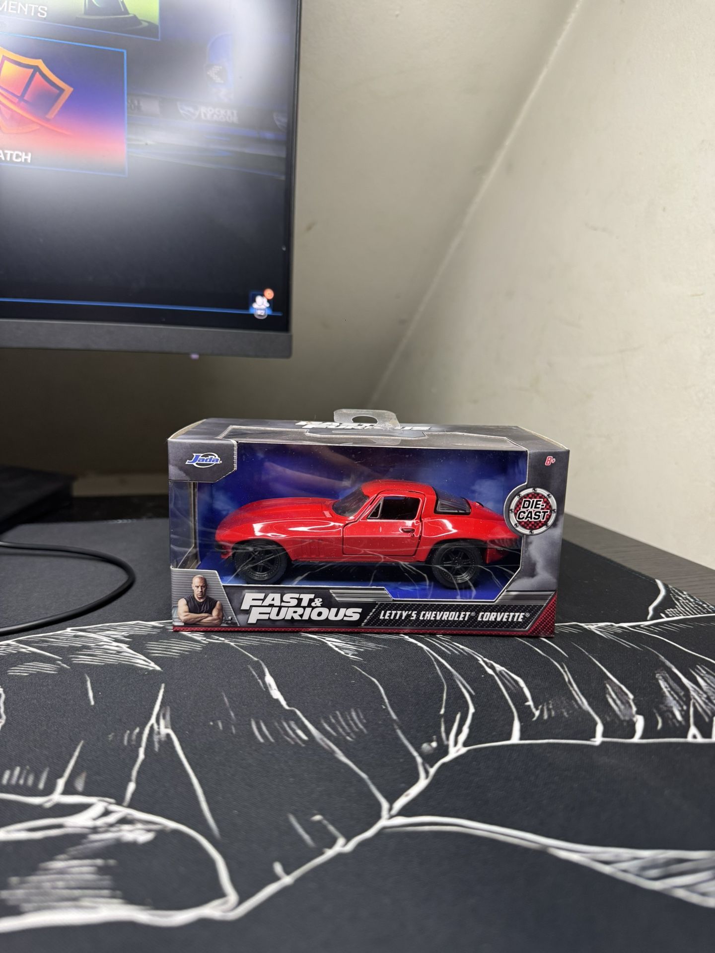 JADA 1/32 DOMS BUICK GRAND NATIONAL BLACK FAST & FURIOUS 99523 - BOX TORN