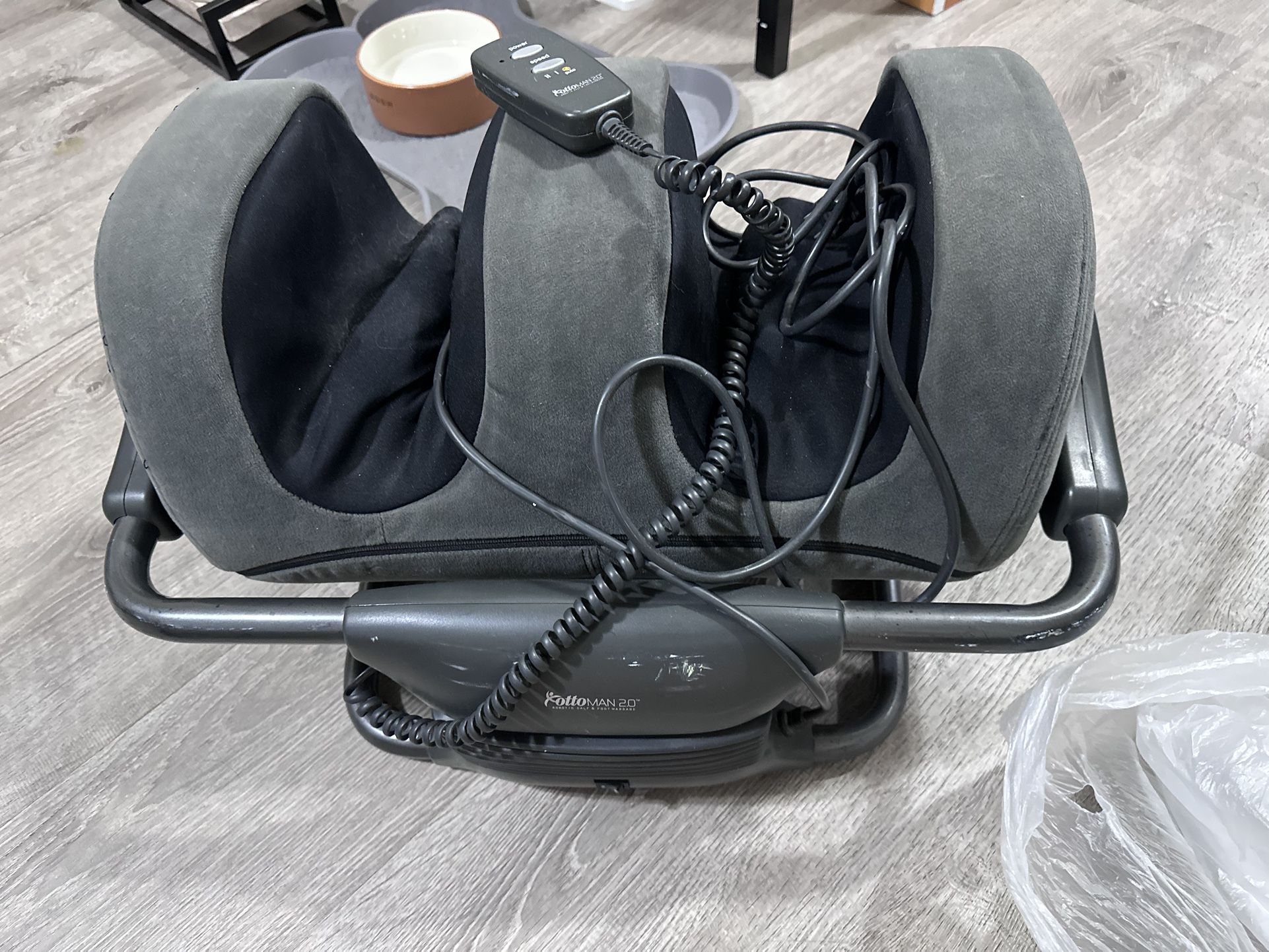 Grey Human Touch iJoy OTTOMAN 2.0 Calf & foot MASSAGER