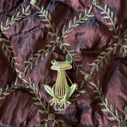 Vintage Frog Pin, Golden
