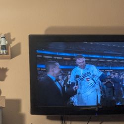 Westinghouse TV - 45"