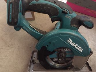 Makita cordless saw
