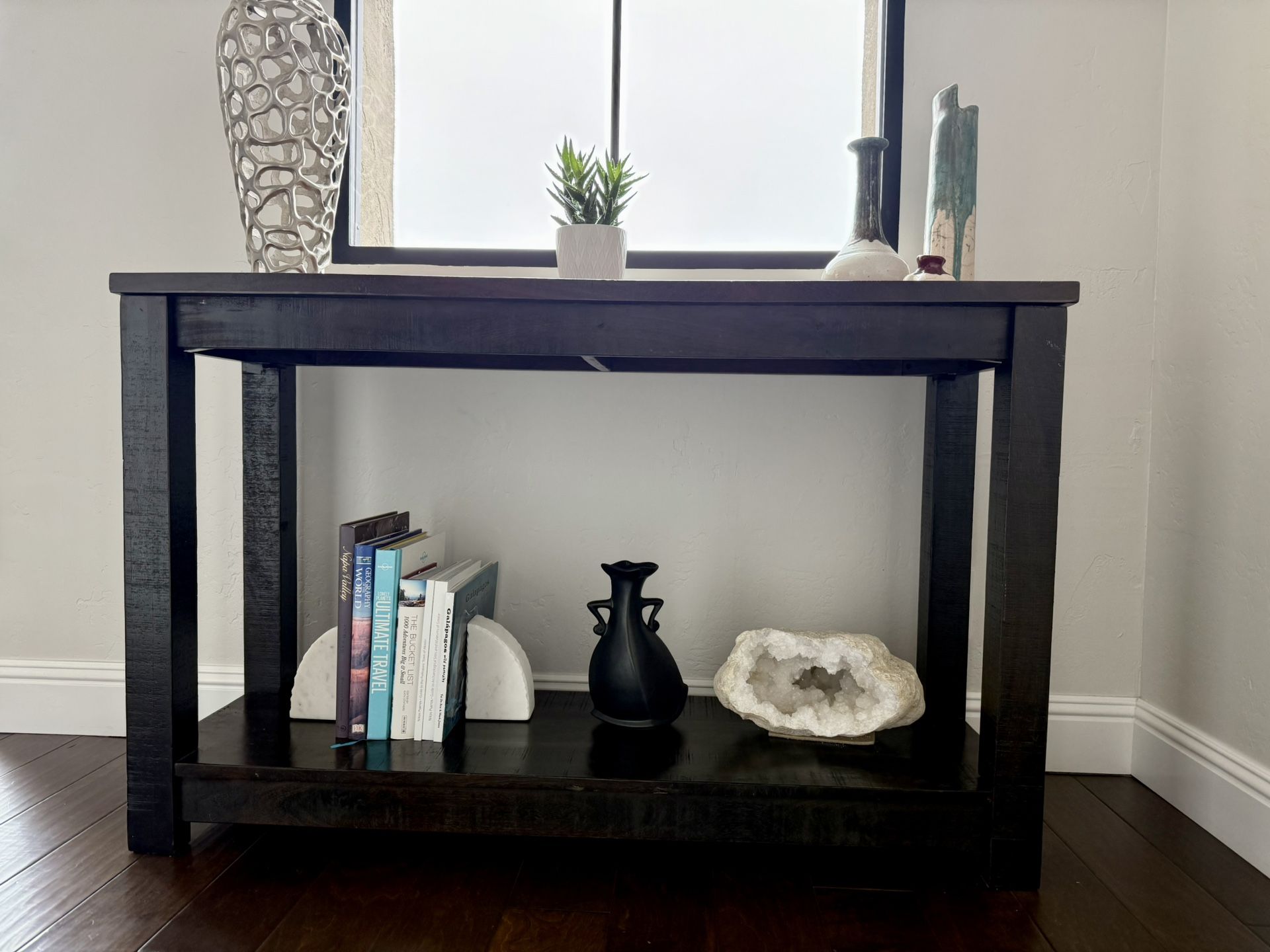 Console Table - Pottery Barn - Distressed
