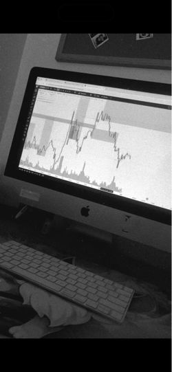 APPLE DESKTOP