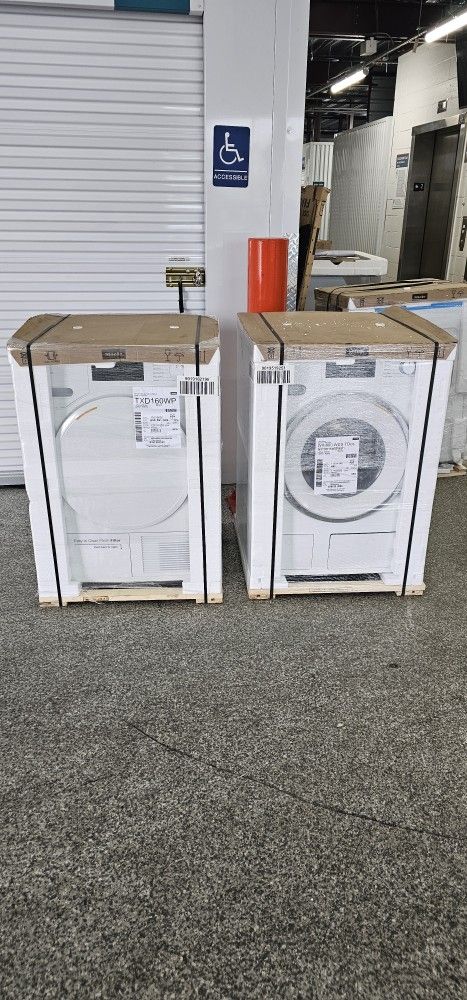 24" Miele Front Load Washer And Dryer Set 