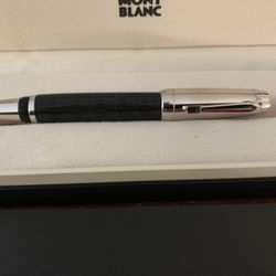 Montblanc Boheme Collection Ballpoint Pen Black Sapphire Stone Platinum Trim