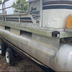 Pontoon Boat
