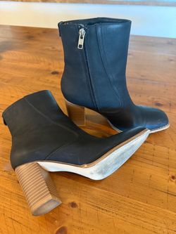 Women’s Boots 8